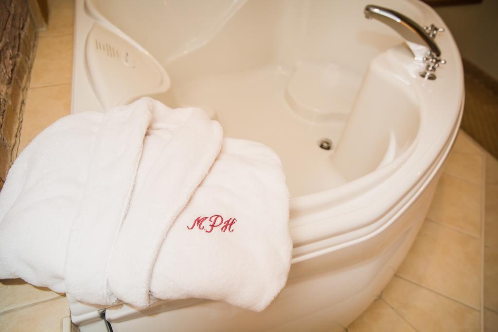 סנט ג'ונס Murray Premises Hotel מראה חיצוני תמונה