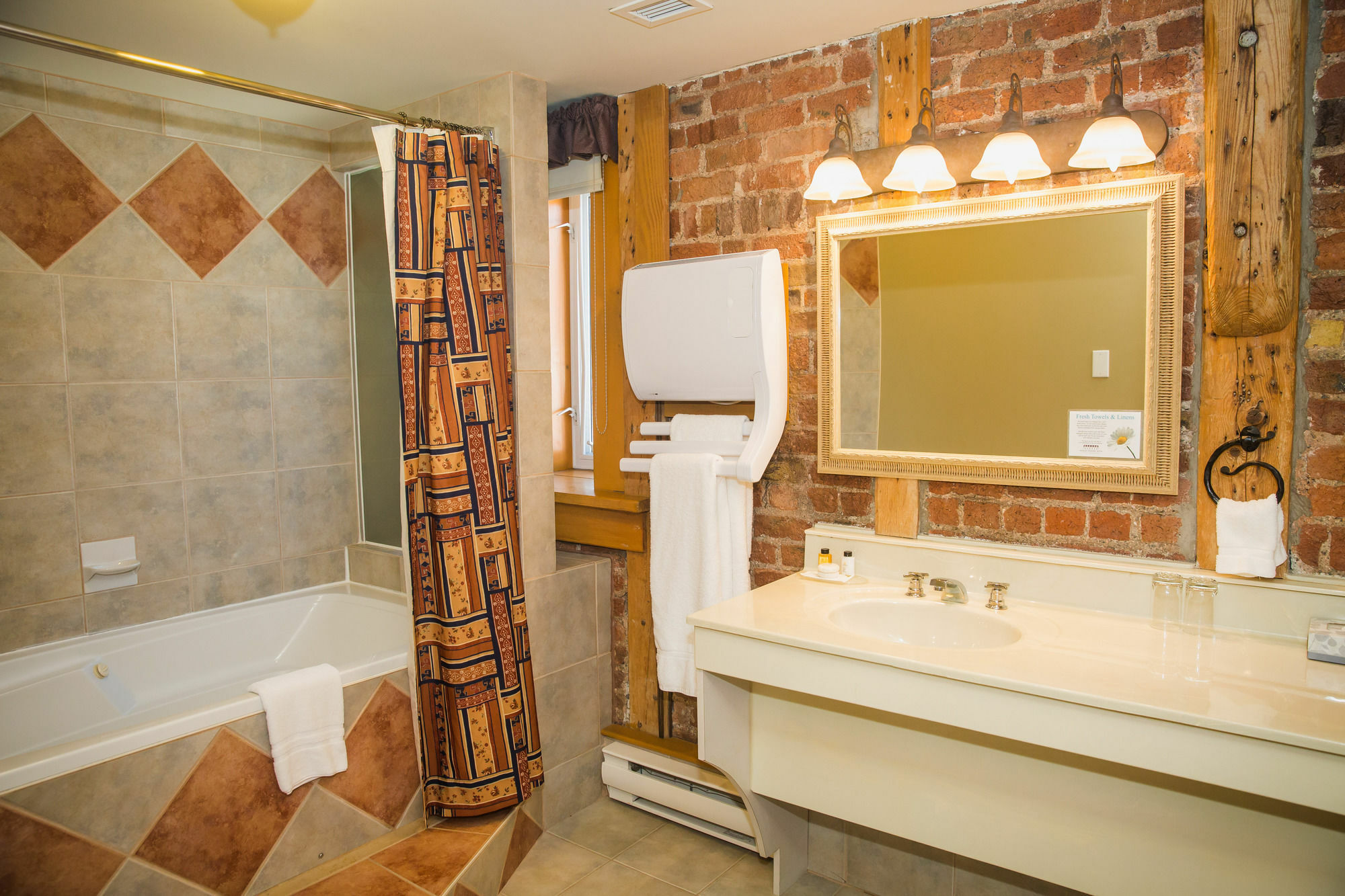 סנט ג'ונס Murray Premises Hotel מראה חיצוני תמונה